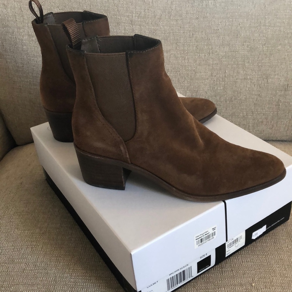 Brown suede Dolce Vita women’s booties size 6